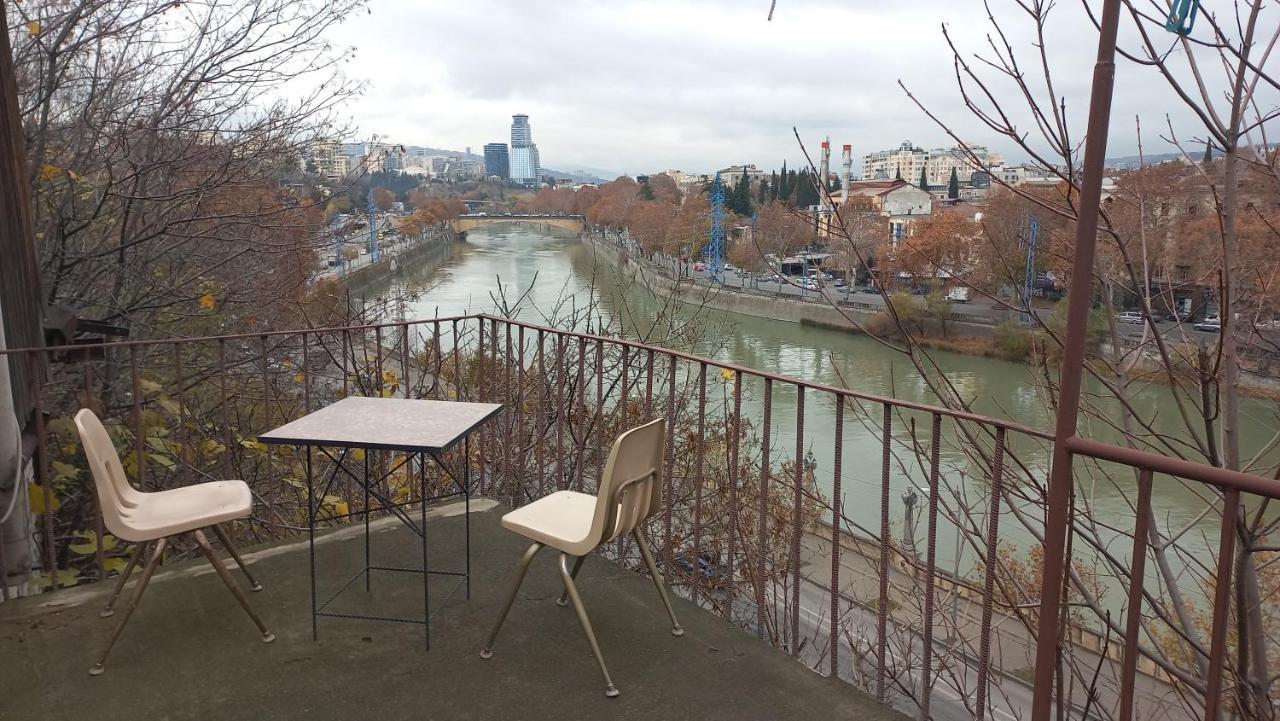 Riverhouse In Old Tbilisi Exterior photo