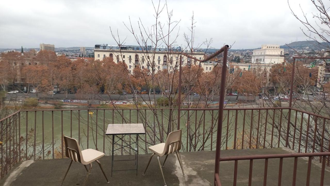 Riverhouse In Old Tbilisi Exterior photo